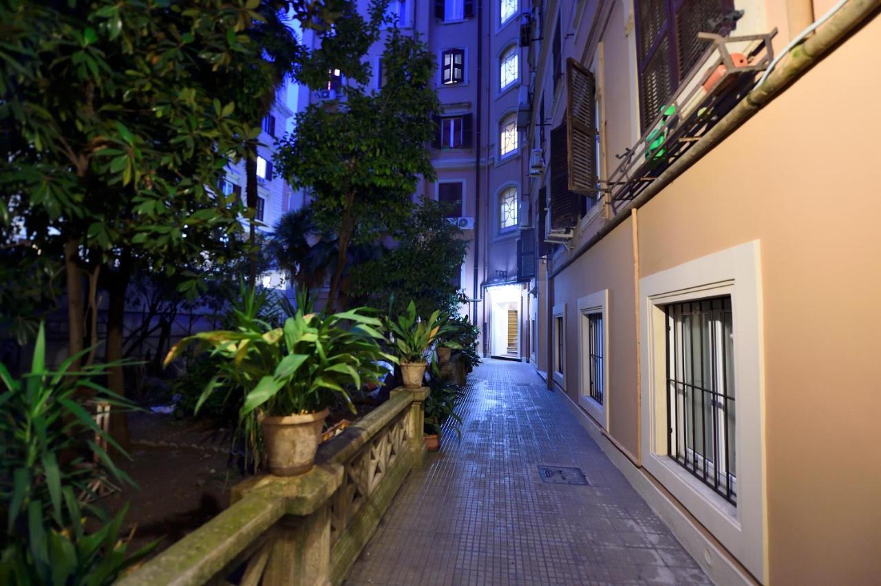 Apartamento Domus Catone Roma Exterior foto